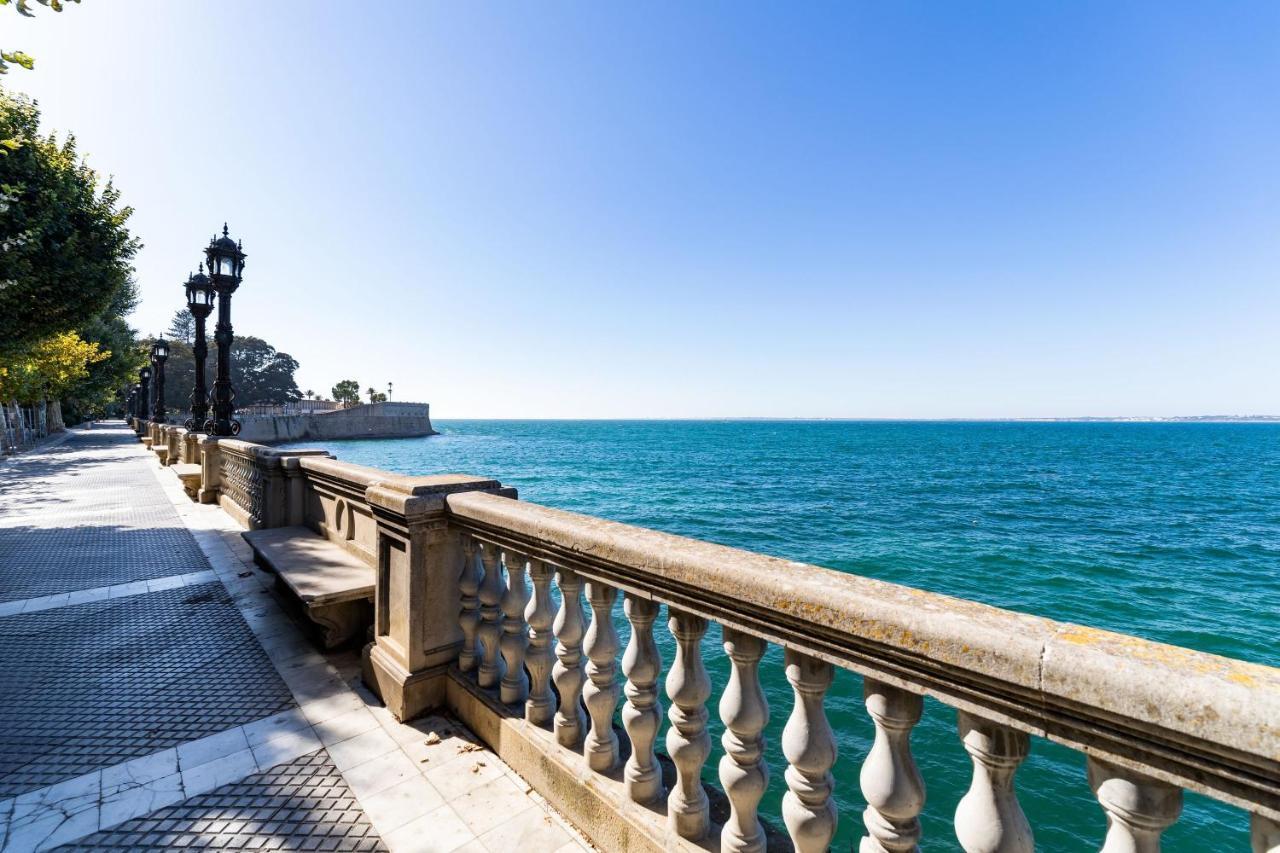 La Torre De Menacho Apartment Cadiz Bagian luar foto